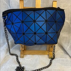 Bao Bao Issey Miyake geometric amazing purse w/ detachable strap iridescent blue